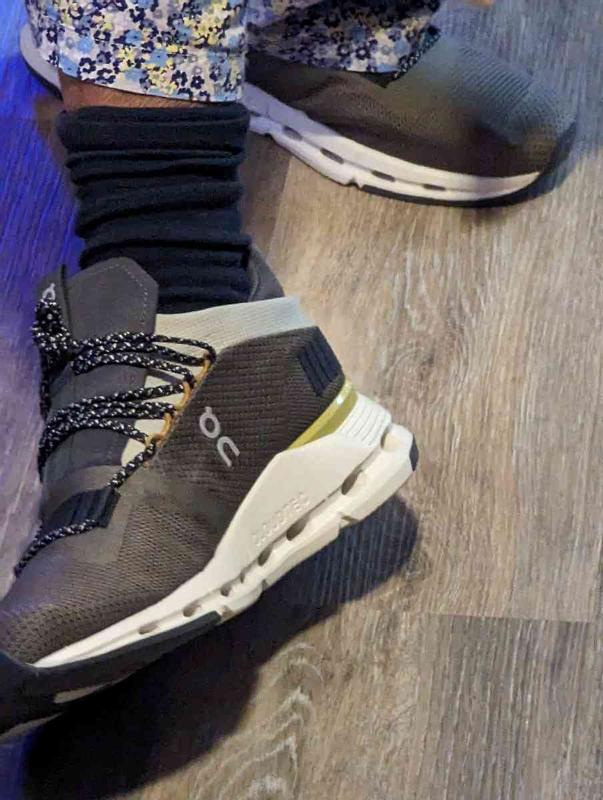 Review Thumbnail Image 0 222489144