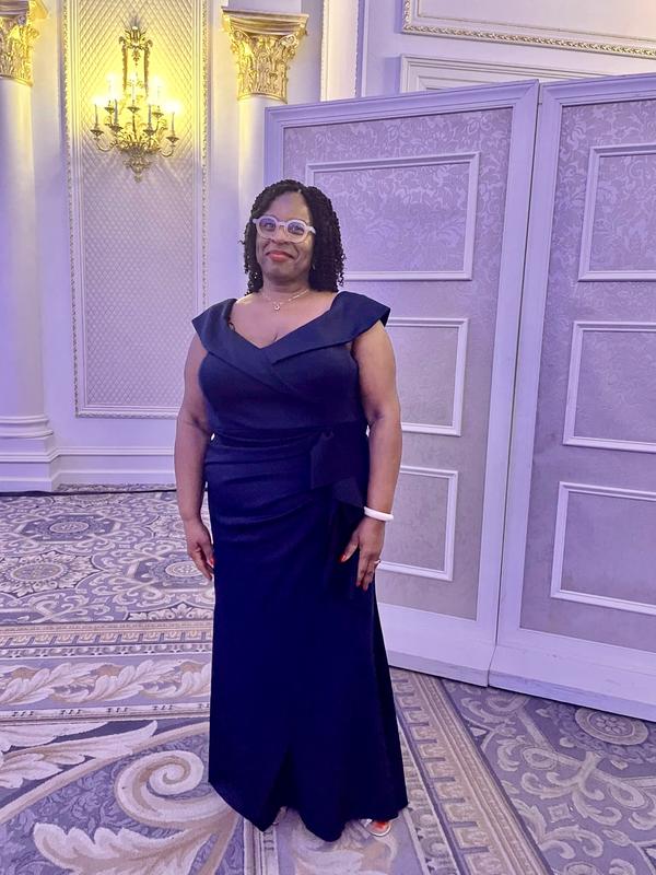 Review Thumbnail Image 0 230056016