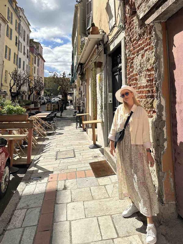 Review Thumbnail Image 1 225842801