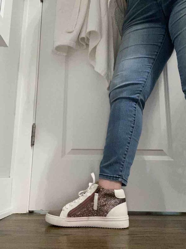 Review Thumbnail Image 0 216712480