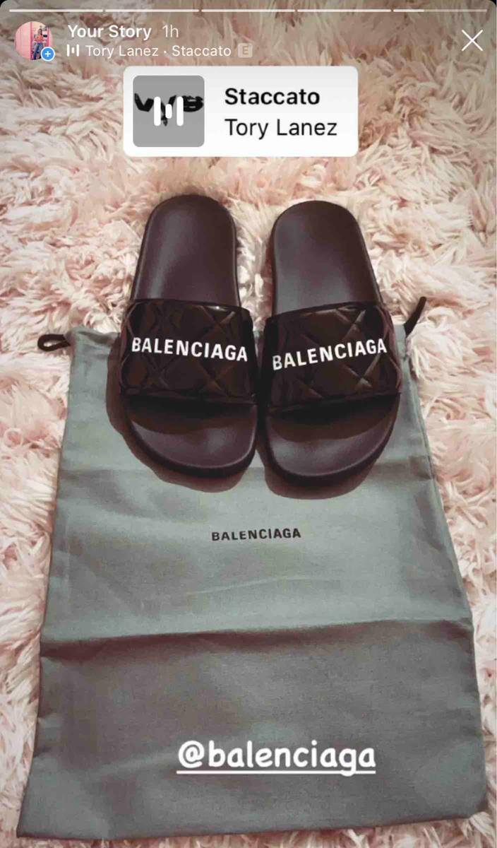 Review Thumbnail Image 0 199423584