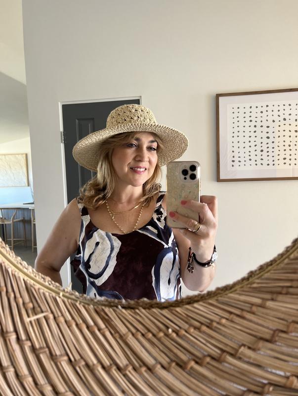 Review Thumbnail Image 0 229593796