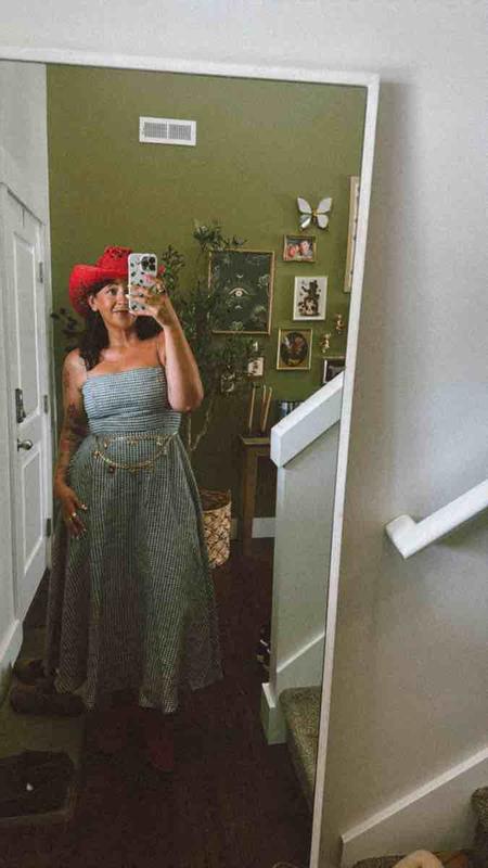 Review Thumbnail Image 0 244883521