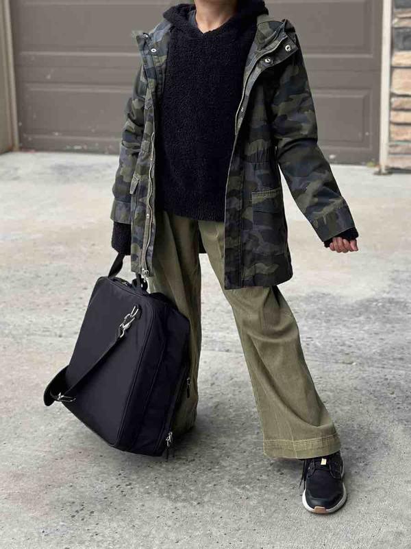 Review Thumbnail Image 0 229365524