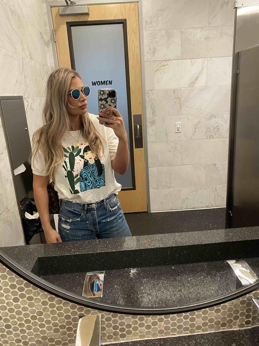 Review Thumbnail Image 1 208642883