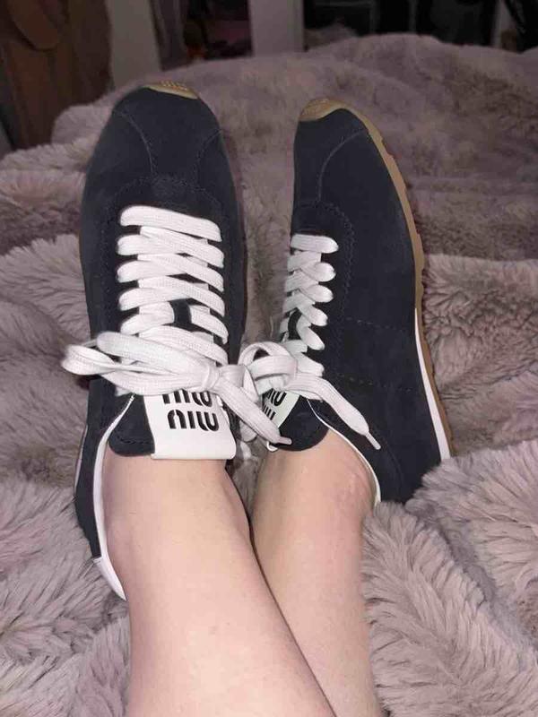 Review Thumbnail Image 0 231801569