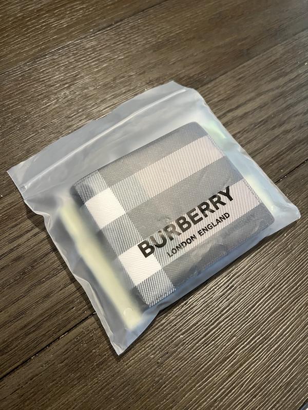 Review Thumbnail Image 0 221801214