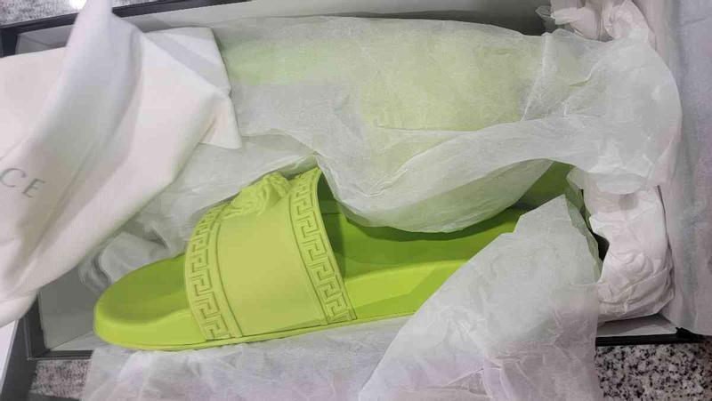 Review Thumbnail Image 0 218650927