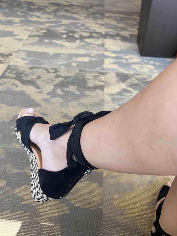 Review Thumbnail Image 0 218789222