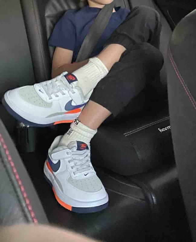 Review Thumbnail Image 0 236065907