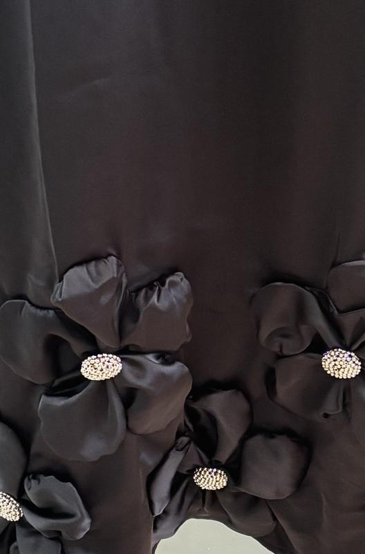 Review Thumbnail Image 0 245363828