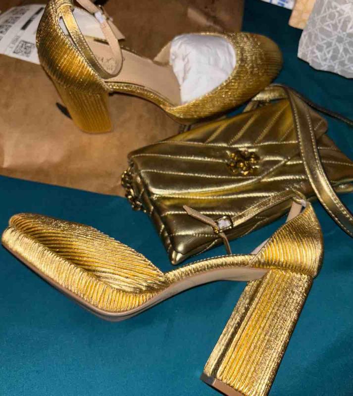 Review Thumbnail Image 1 247248045