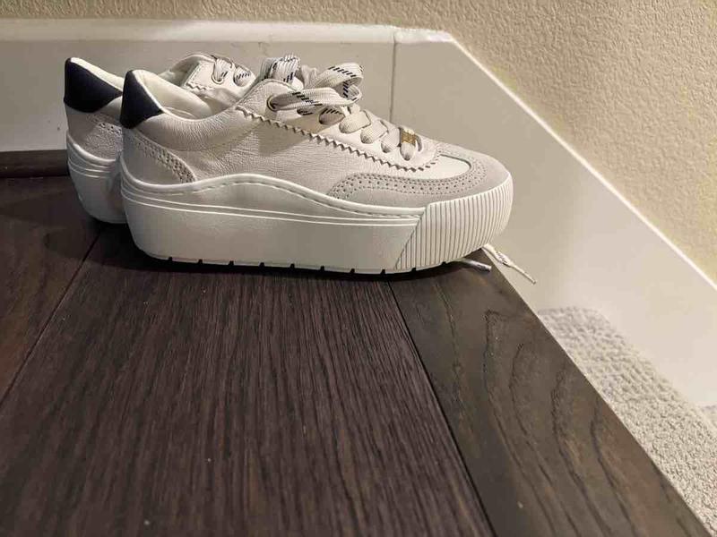 Review Thumbnail Image 4 243100299