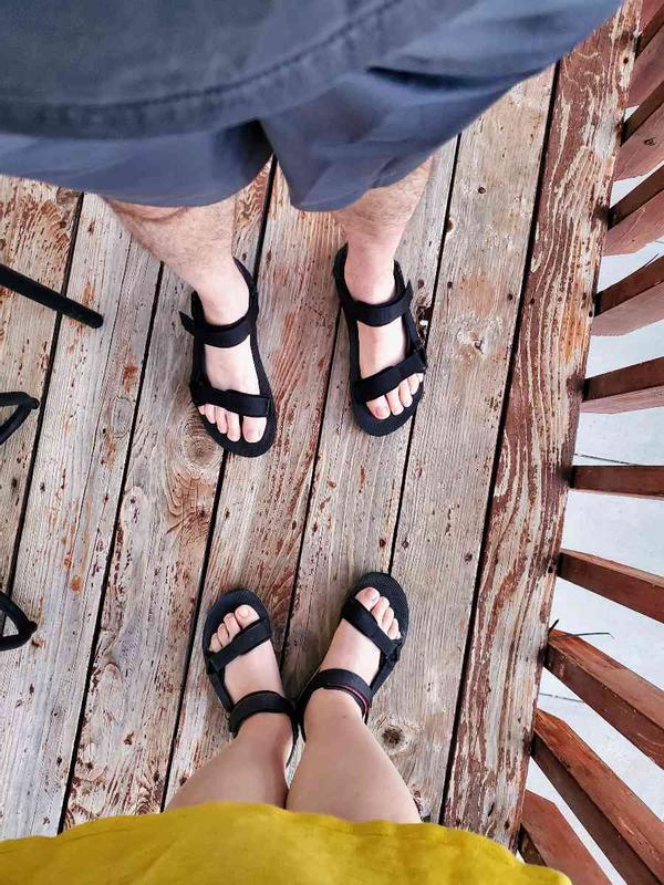 Review Thumbnail Image 0 225921605