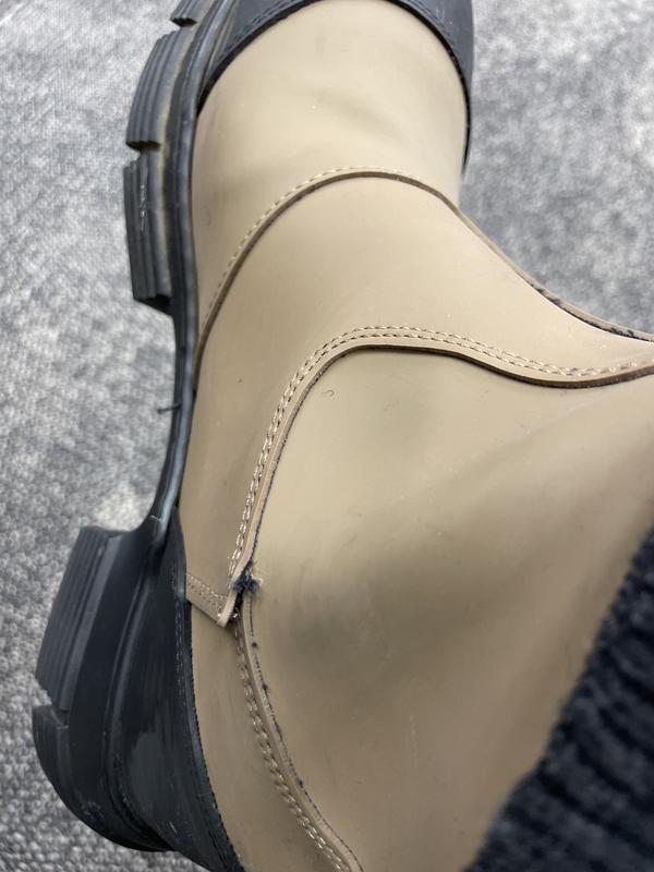 Review Thumbnail Image 0 214218082