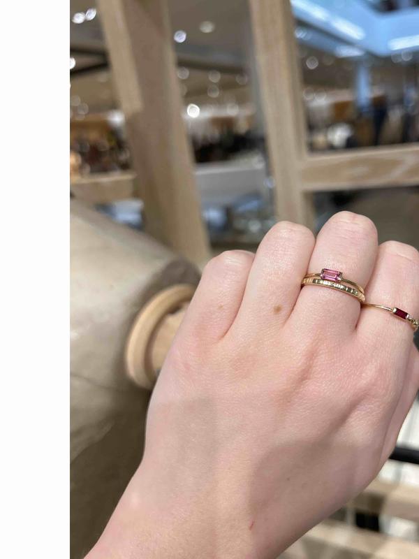 Review Thumbnail Image 0 228602347