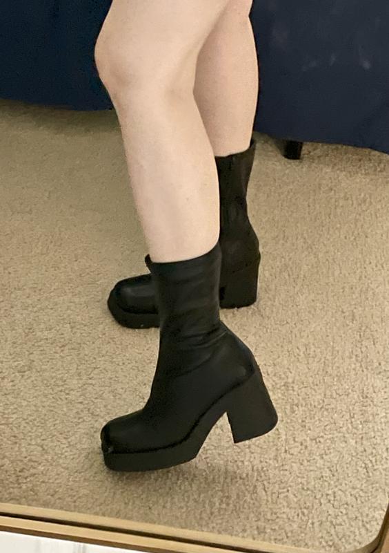 Review Thumbnail Image 0 219250947