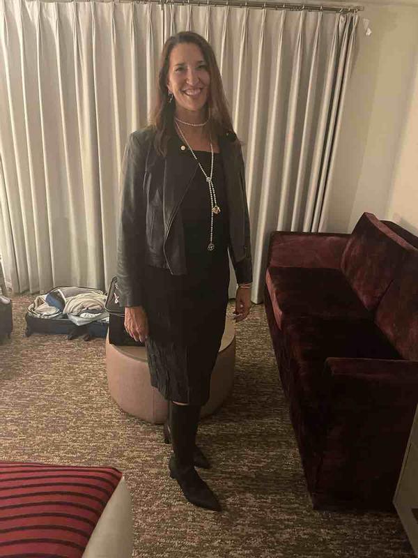 Review Thumbnail Image 0 237804469