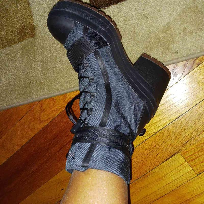 Review Thumbnail Image 0 221447650