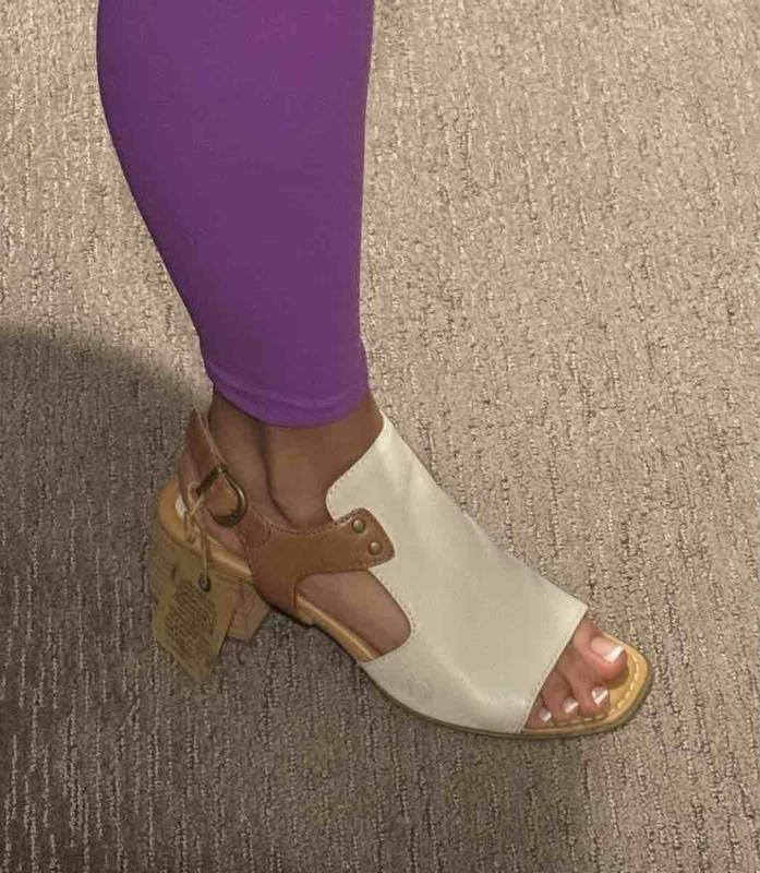 Review Thumbnail Image 0 239574753