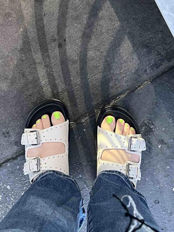 Review Thumbnail Image 1 233706805