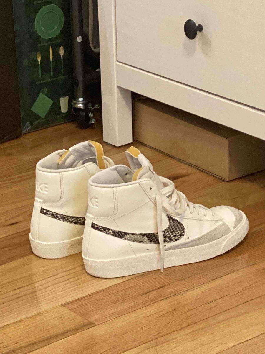 Review Thumbnail Image 0 207559593