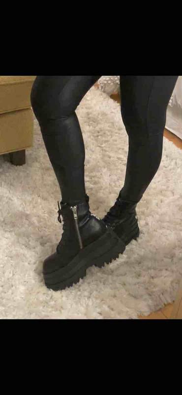 Review Thumbnail Image 1 229796885