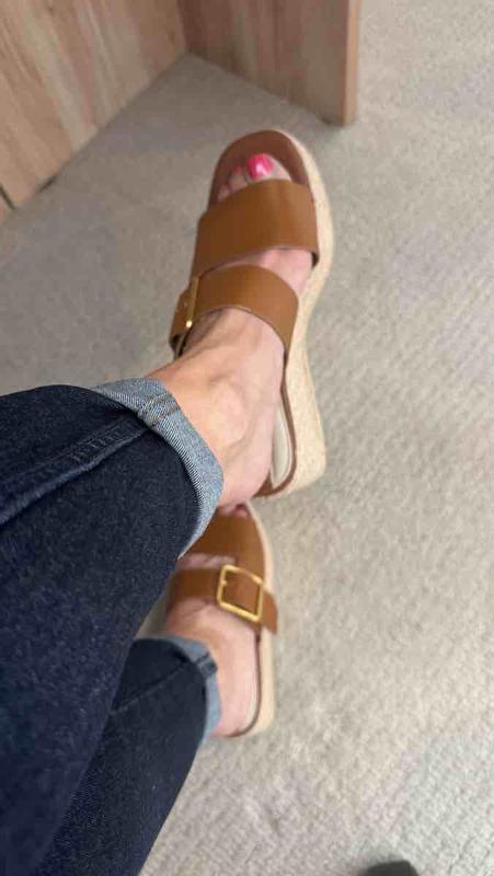 Review Thumbnail Image 0 241689982