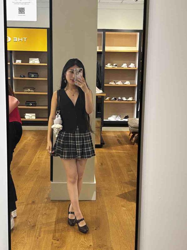 Review Thumbnail Image 1 245544197