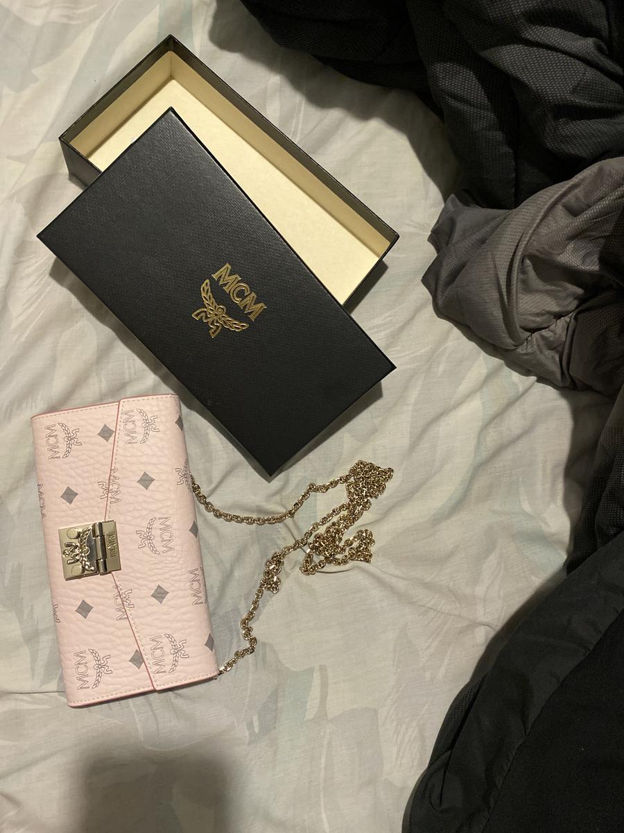 Review Thumbnail Image 0 204849230