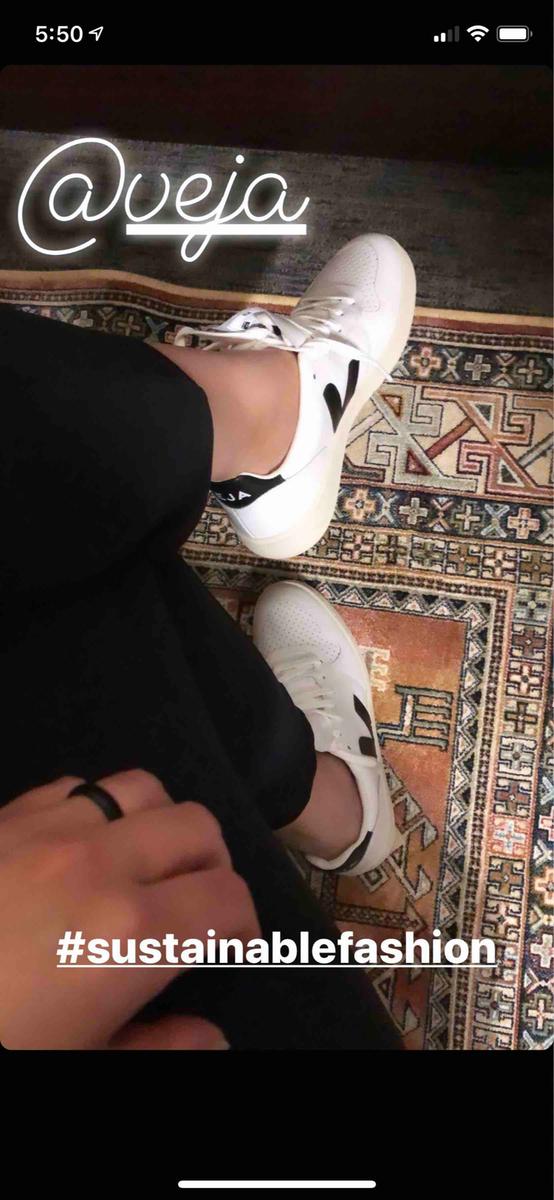 Review Thumbnail Image 0 193261289