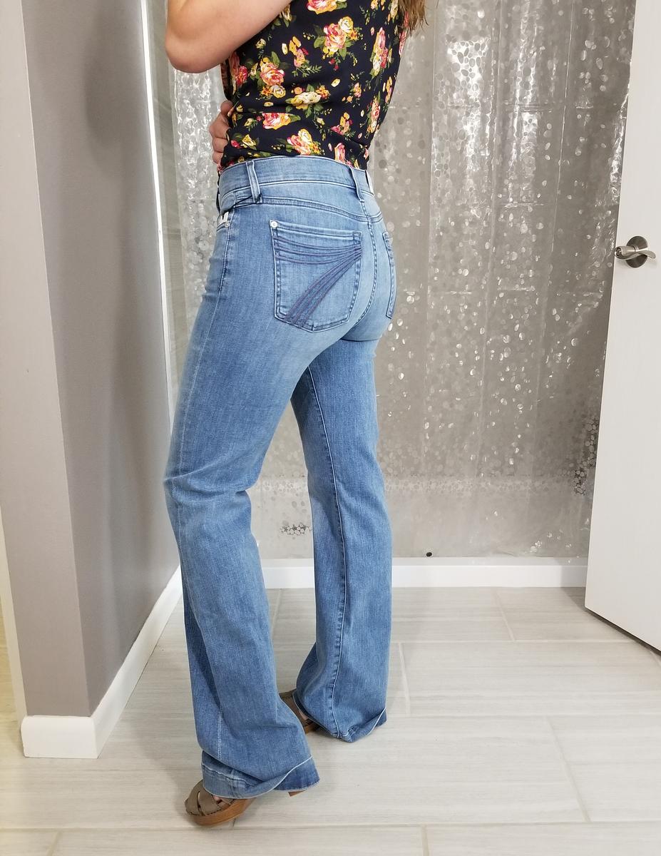 Review Thumbnail Image 0 209540916