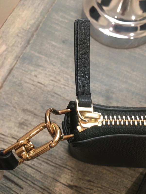 Review Thumbnail Image 2 216918554