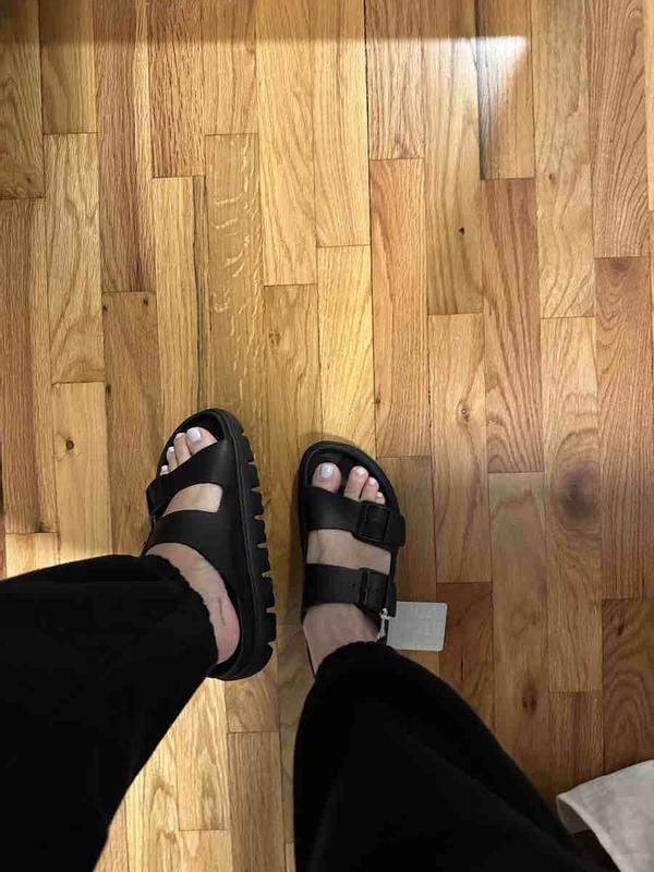 Review Thumbnail Image 0 224627801