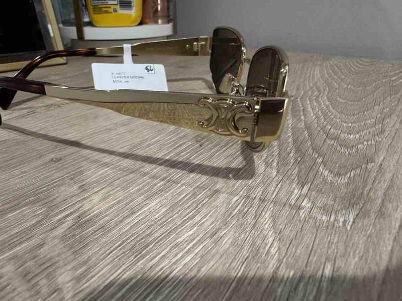 Review Thumbnail Image 1 245509110