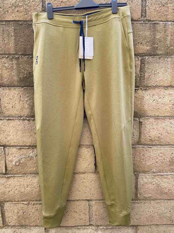 Review Thumbnail Image 1 235628911