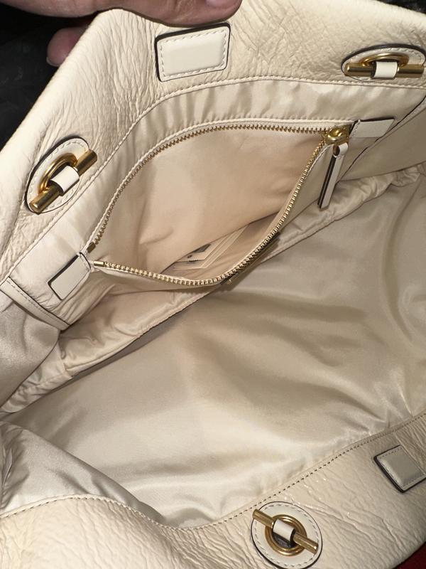 Review Thumbnail Image 0 243185979