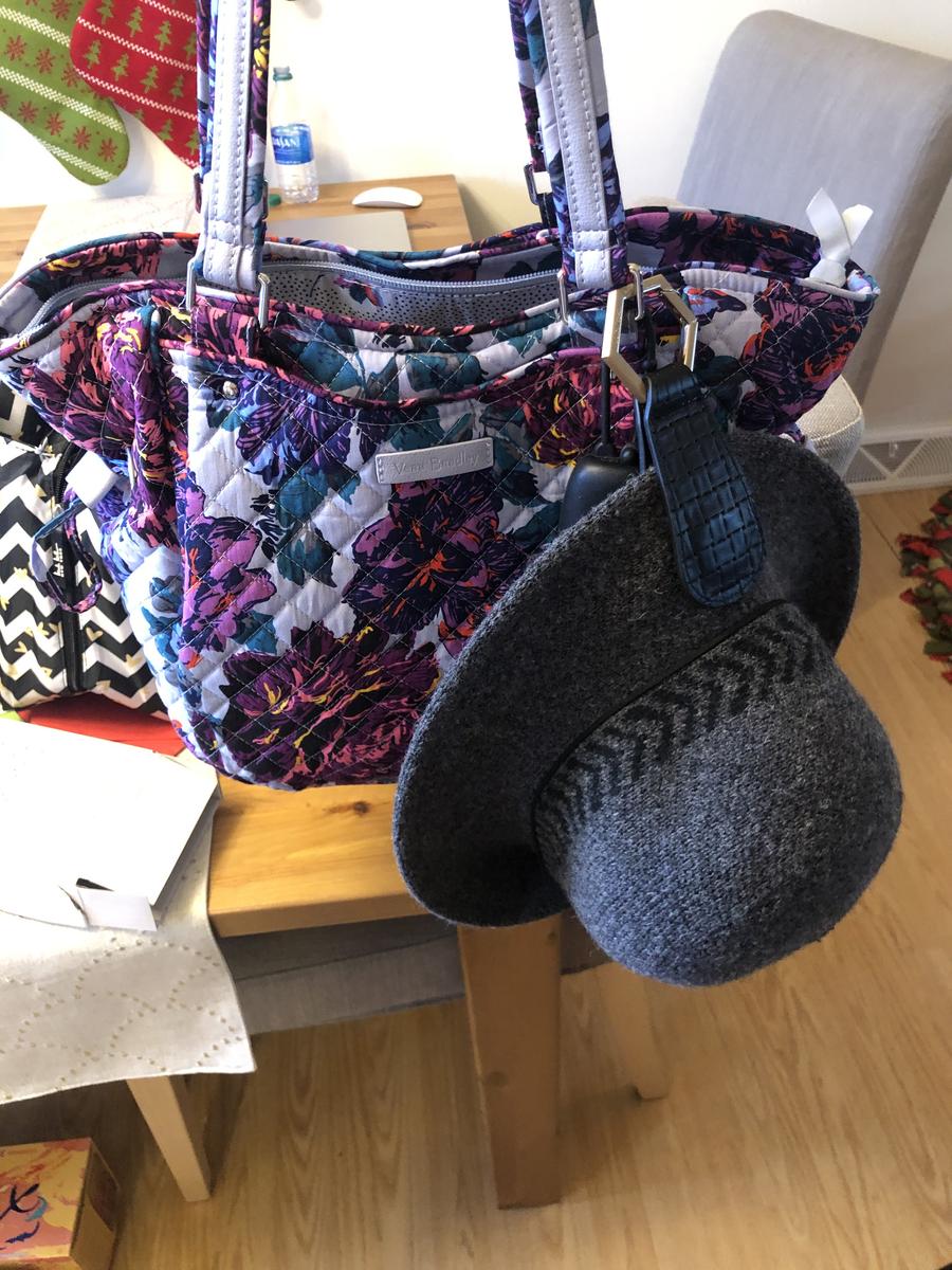 Review Thumbnail Image 0 203207540