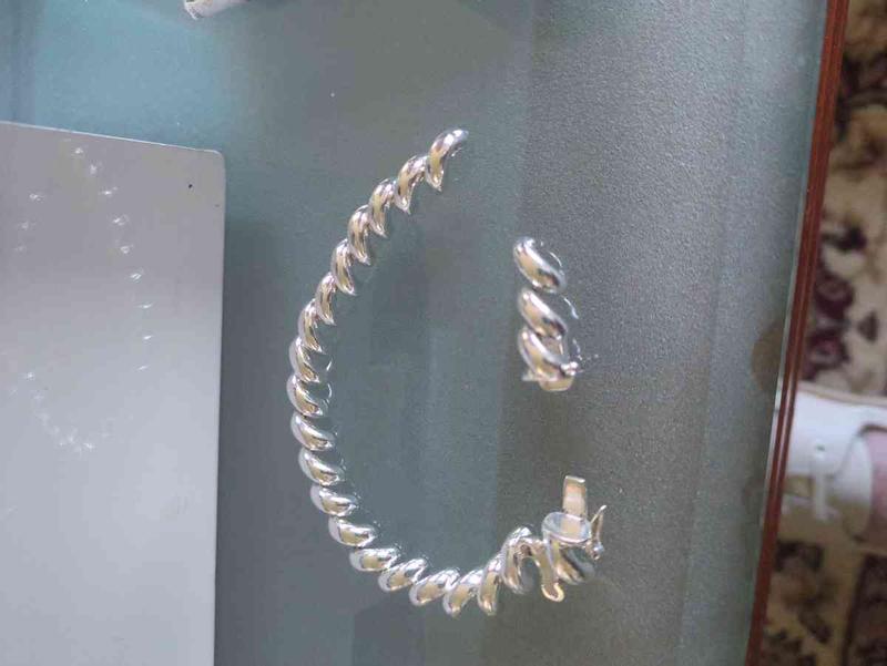 Review Thumbnail Image 0 244158015