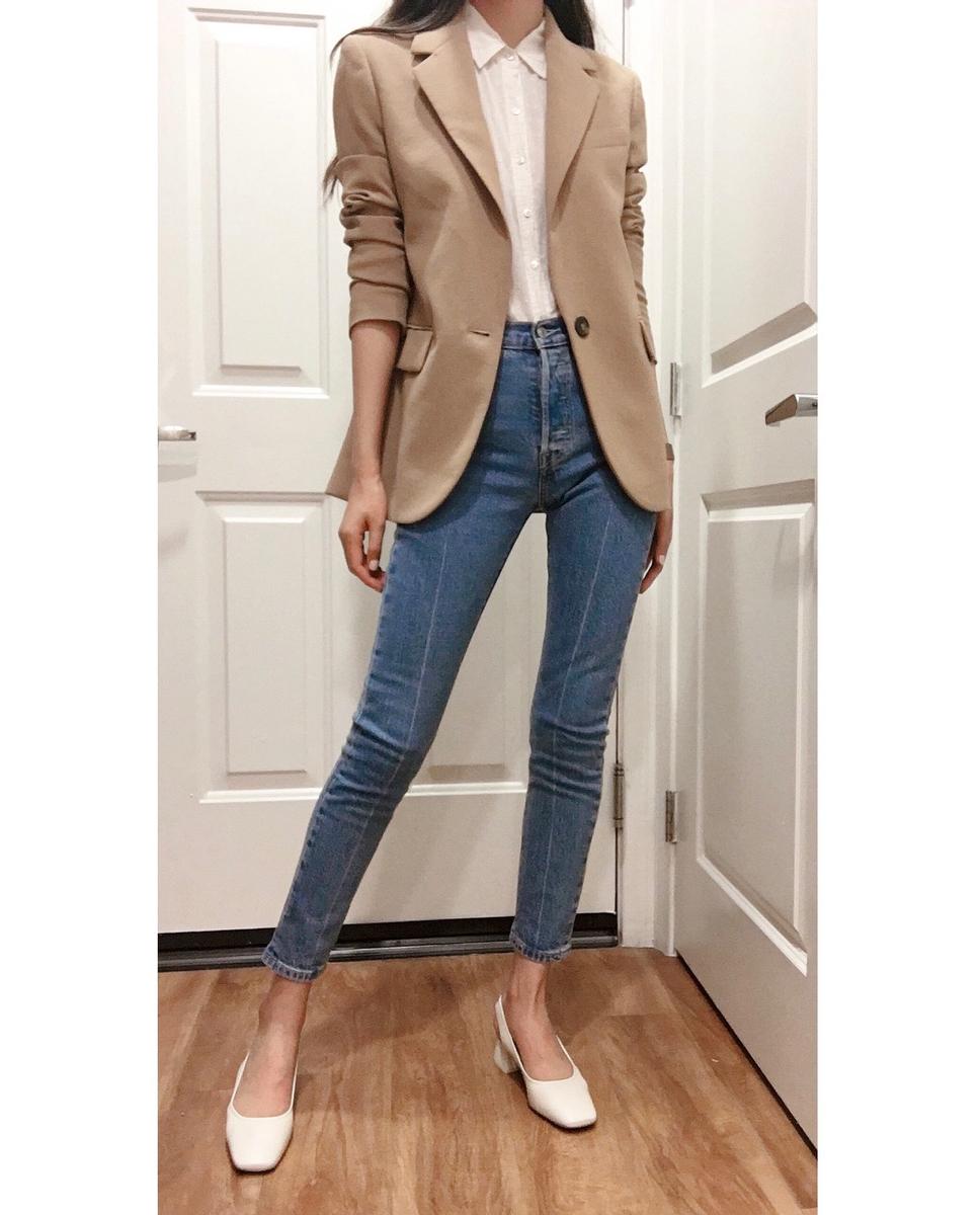 Review Thumbnail Image 0 208255048