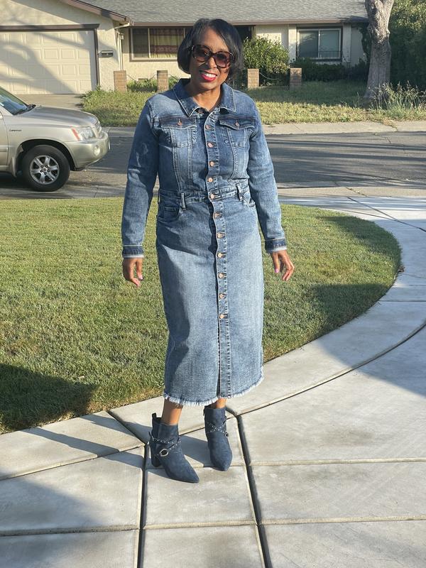 Review Thumbnail Image 0 216819703