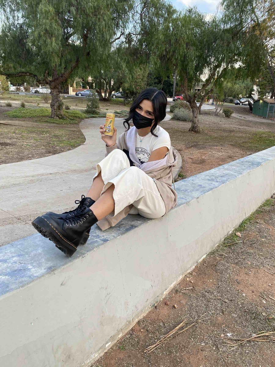 Review Thumbnail Image 0 204071491