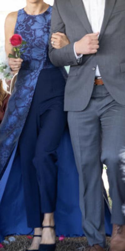 Review Thumbnail Image 0 213818022