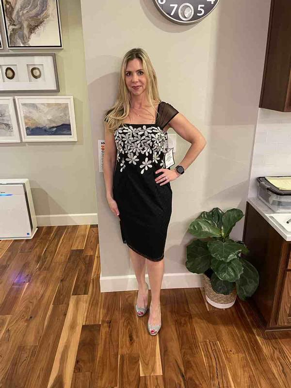 Review Thumbnail Image 0 216175783