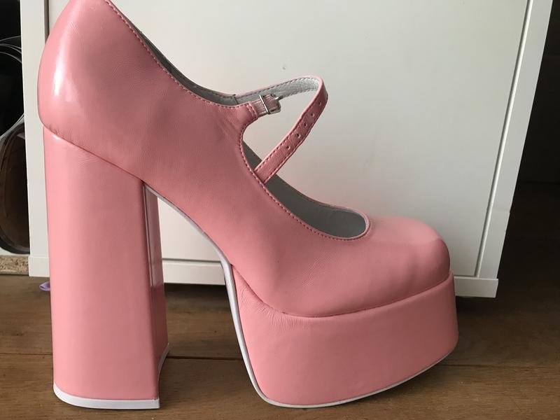 Review Thumbnail Image 2 215474265