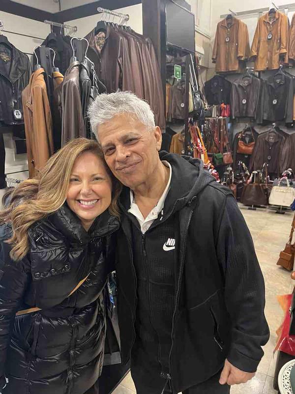 Review Thumbnail Image 0 247418531