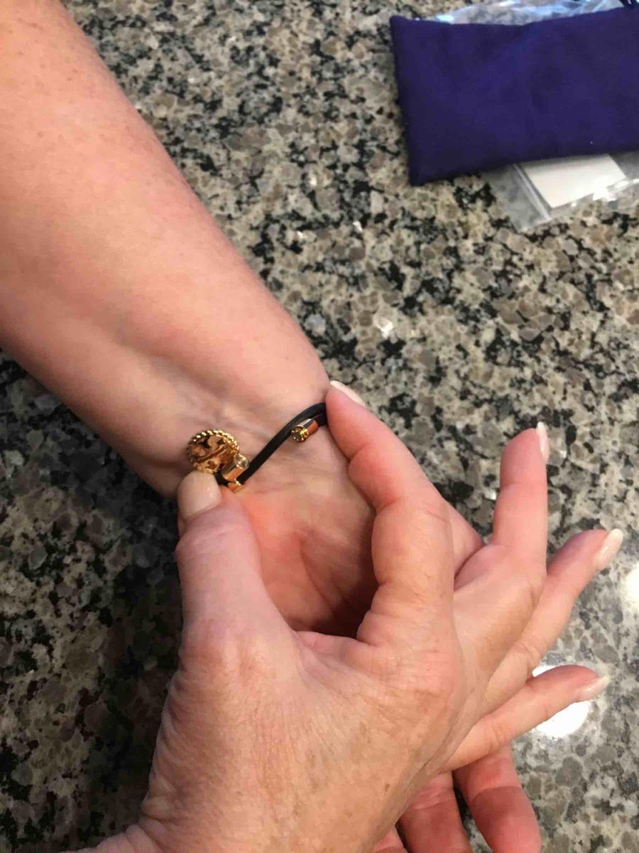 Review Thumbnail Image 0 209610105