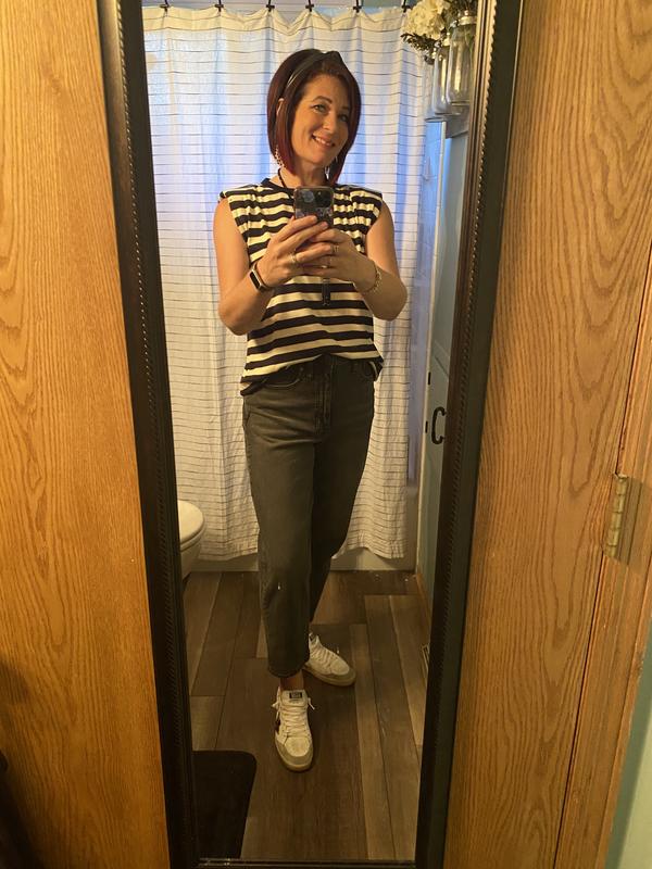 Review Thumbnail Image 0 218960264