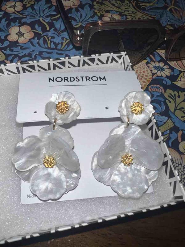 Review Thumbnail Image 0 234892731