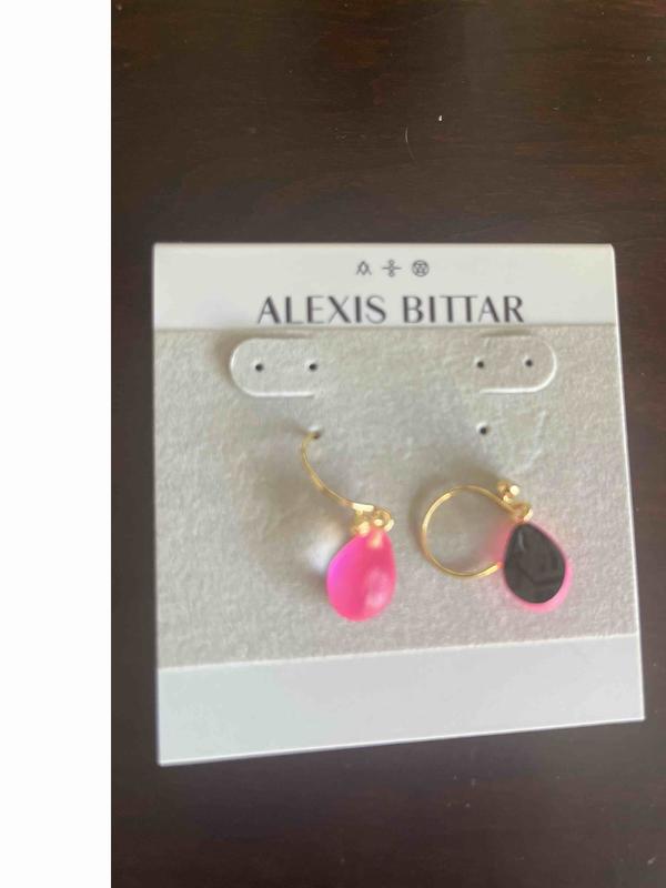 Review Thumbnail Image 0 230429617